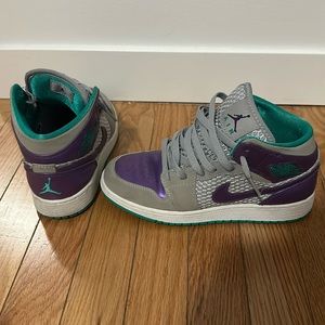 Nike Air Jordans. 4.5 youth/ 6.5 womens